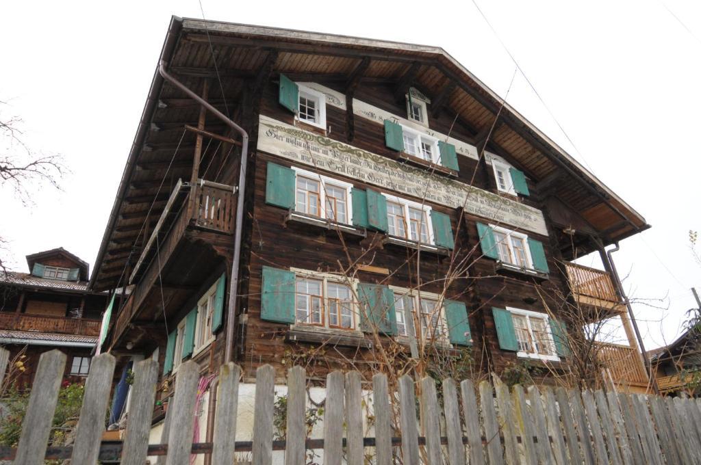 Bnb Hasatrog Jenaz Exteriér fotografie